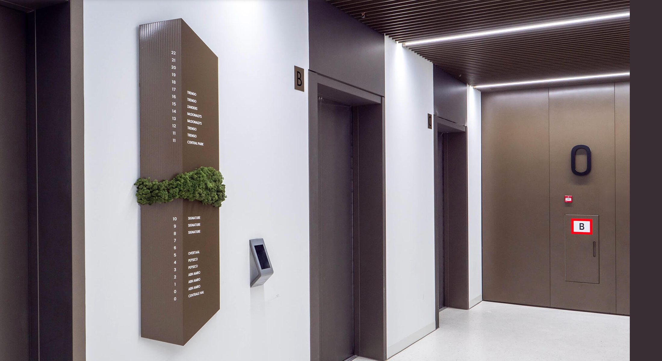 overzichtspaneel bewegwijzering kantoorgebouw Central Park Utrecht